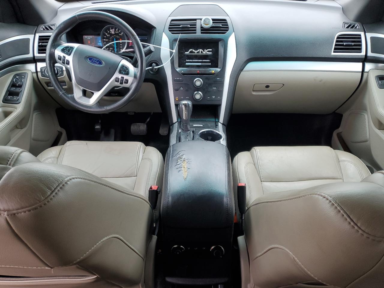 2014 Ford Explorer - Image 8