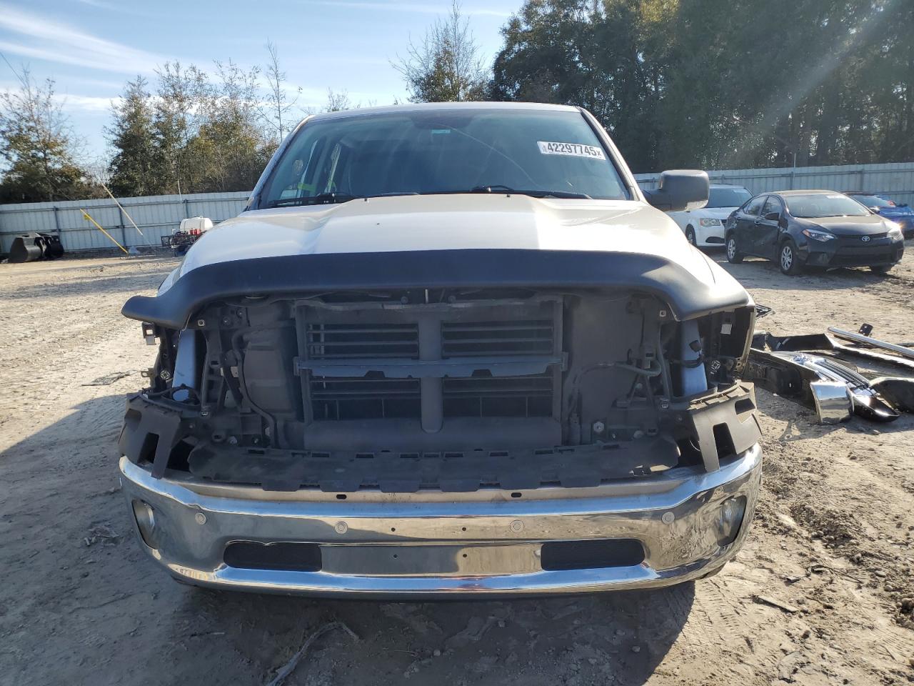 2017 RAM 1500 - Image 5