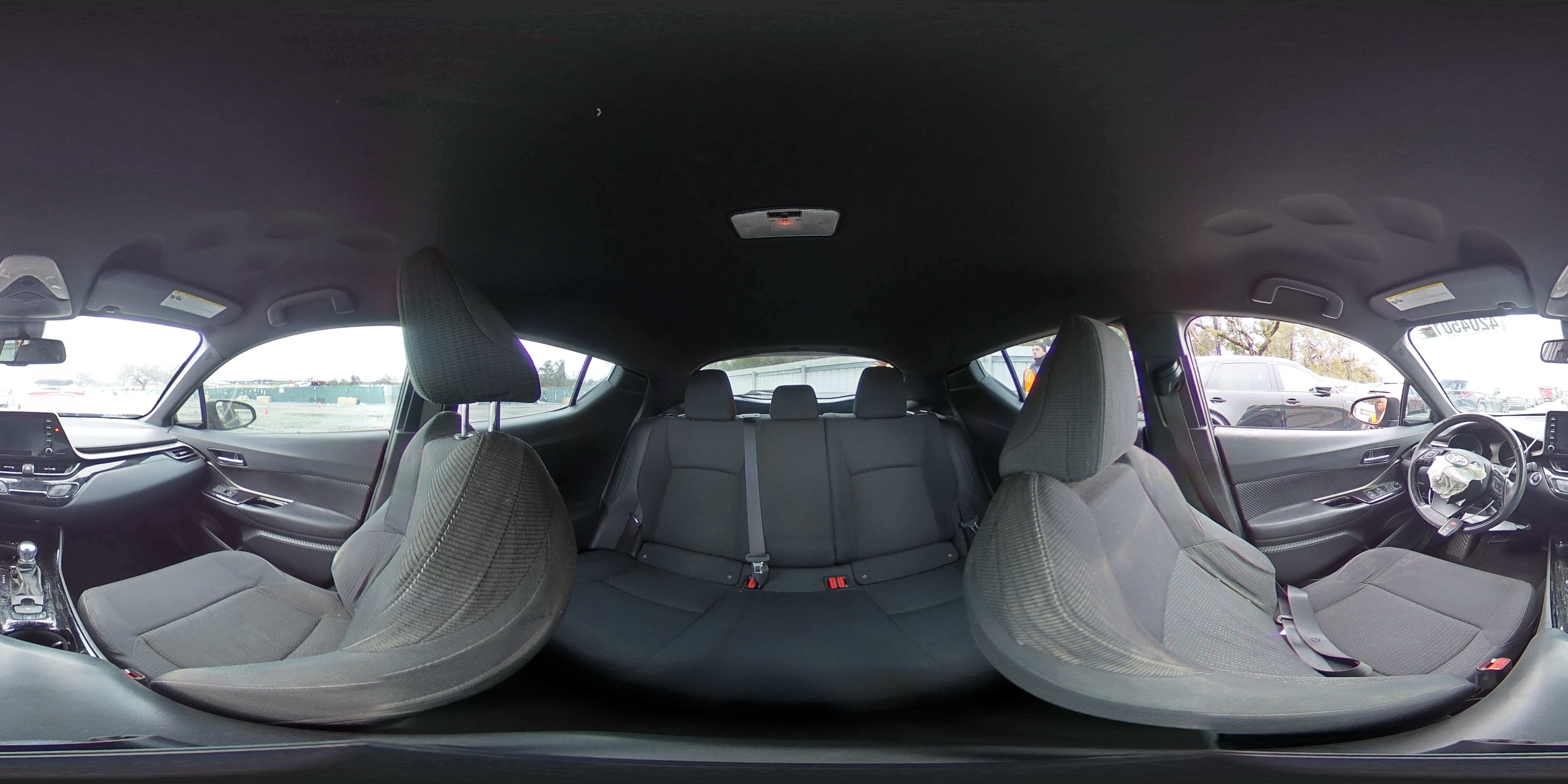 2019 Toyota C-HR - Image 12