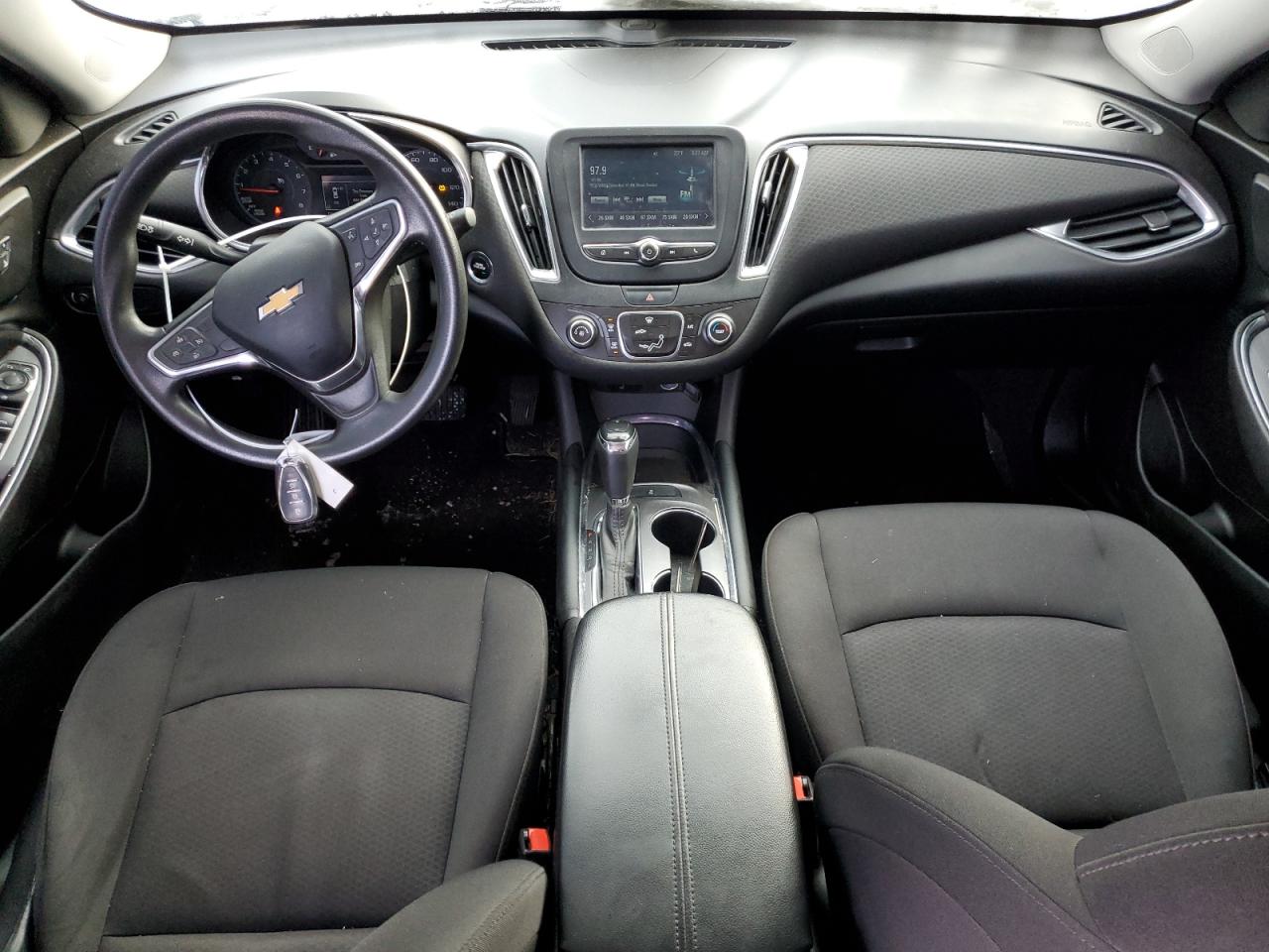 1G1ZD5ST8JF195501 CHEVROLET MALIBU 2018