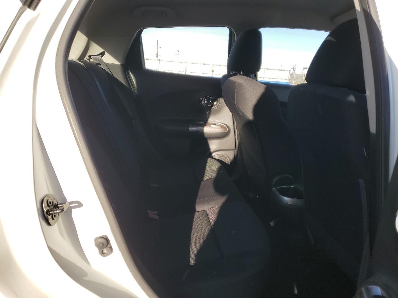 2013 Nissan Juke - Image 11