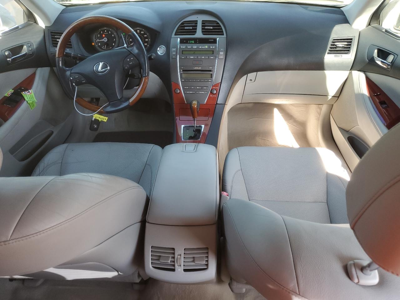 2008 Lexus ES - Image 8