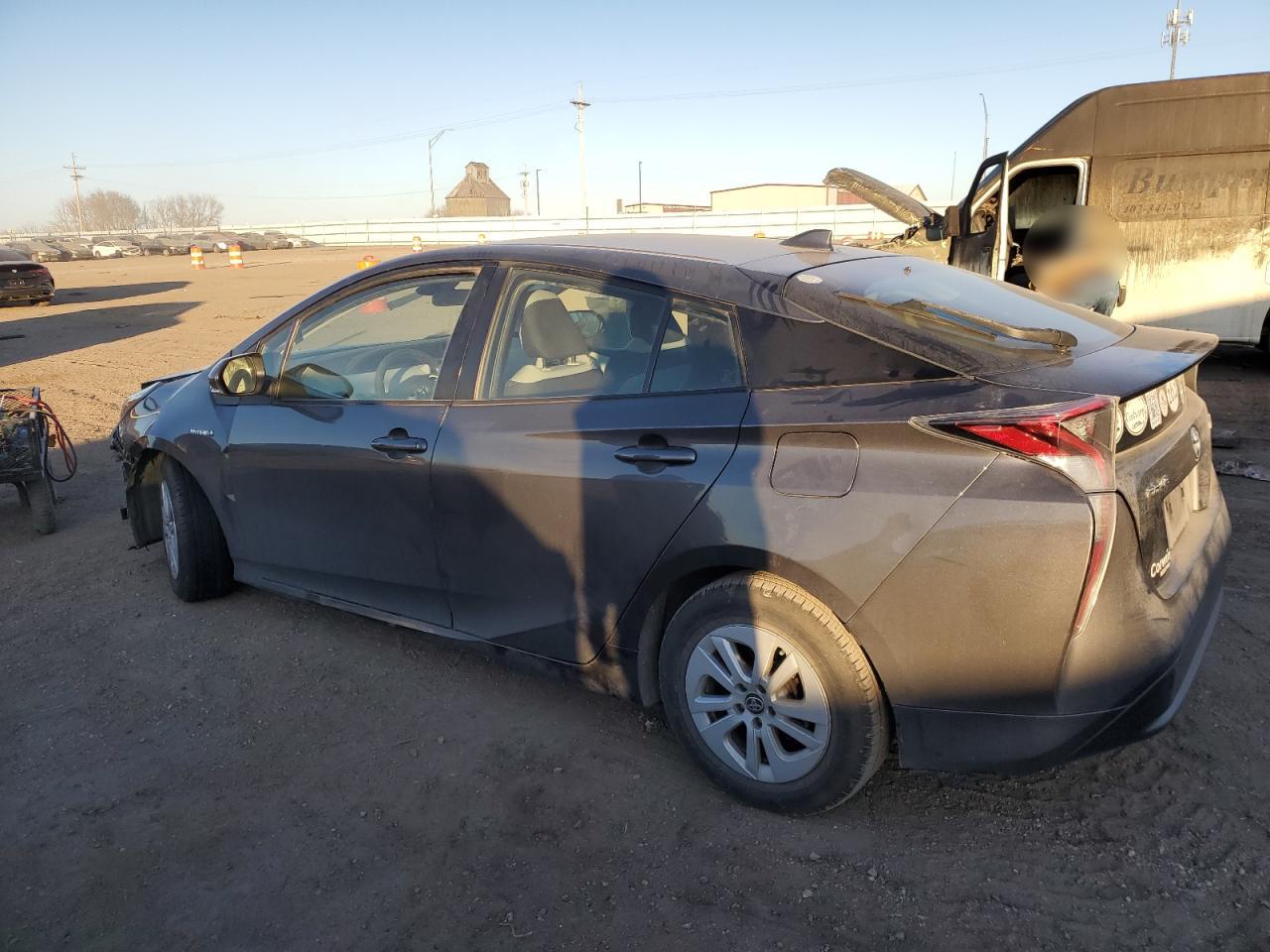 2017 Toyota Prius - Image 2