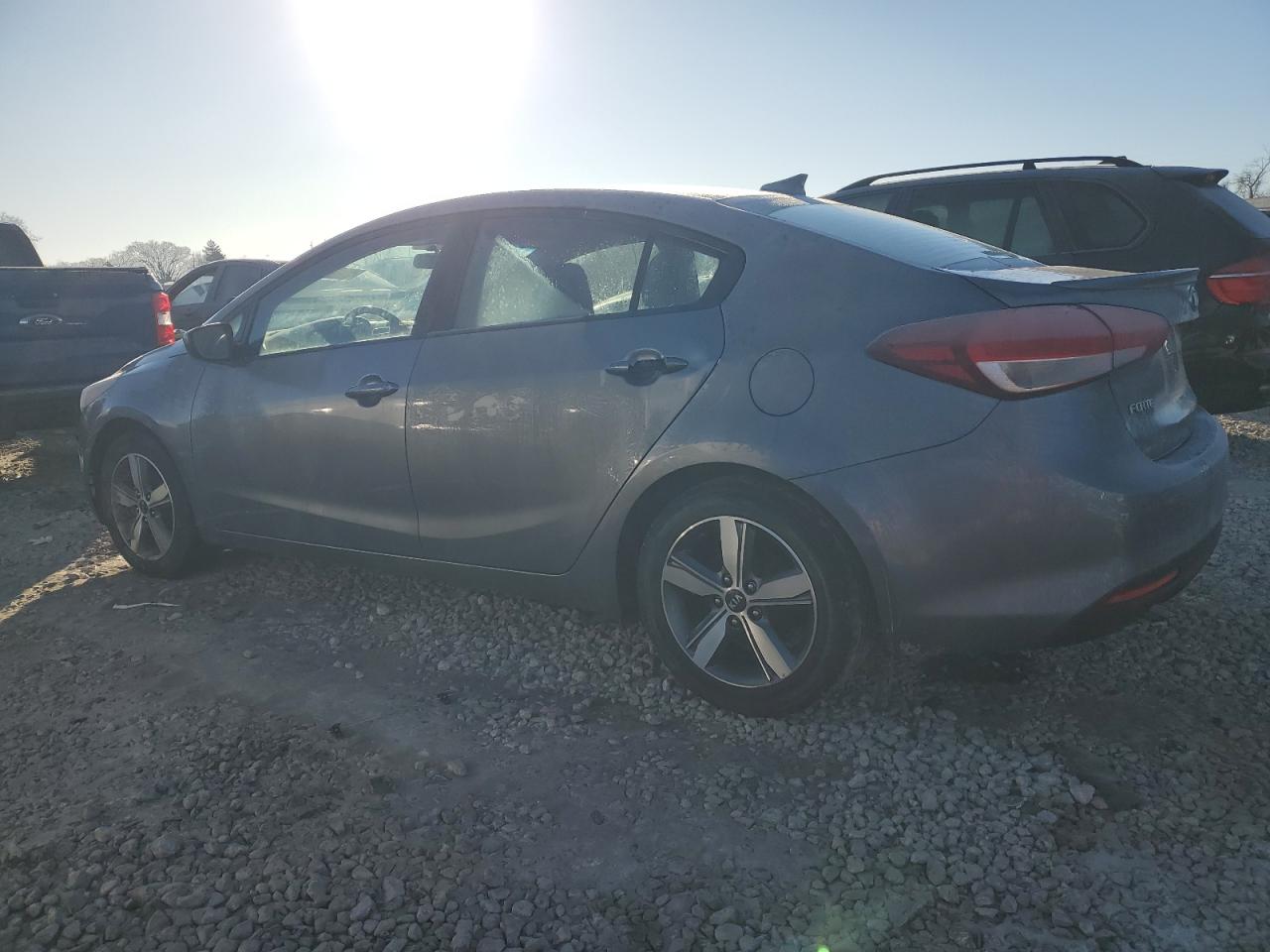 2018 Kia Forte - Image 2