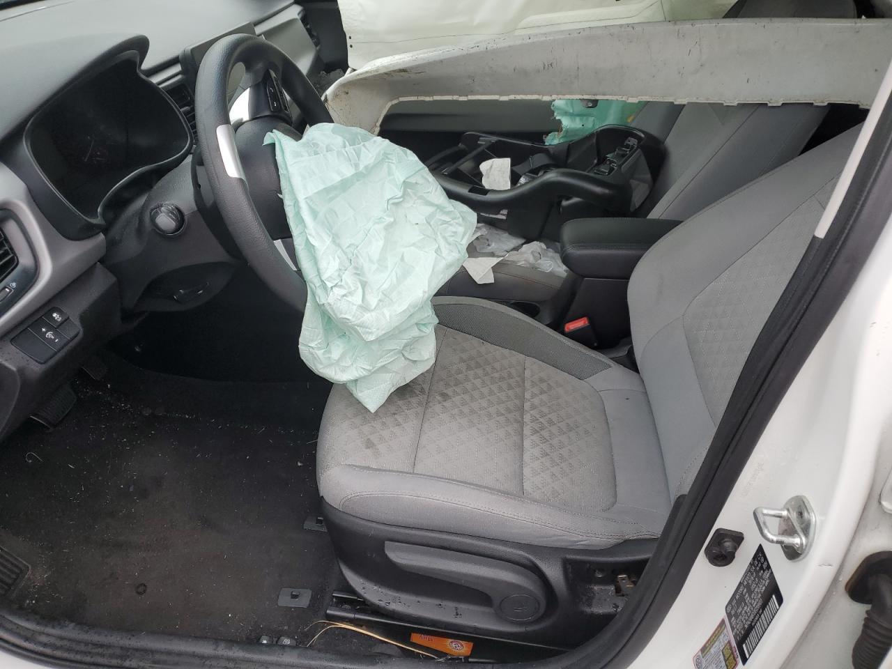 2018 Kia Rio - Image 7