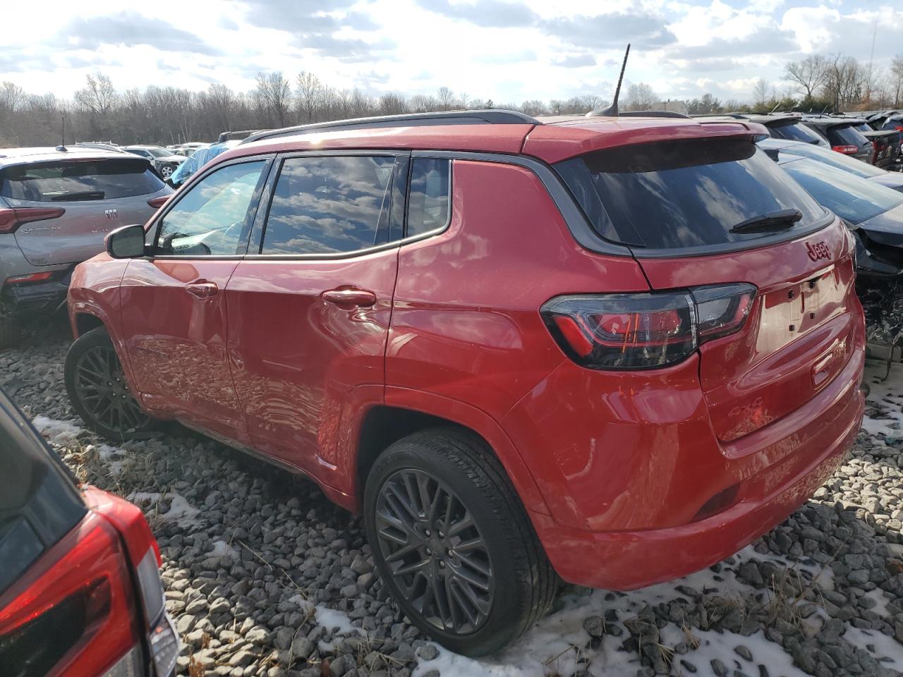 2022 Jeep Compass - Image 2