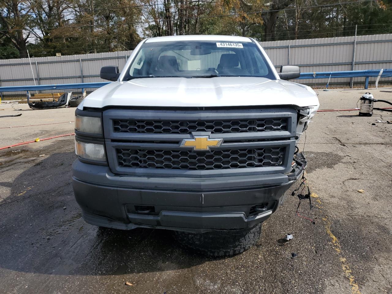 2015 Chevrolet Silverado - Image 5