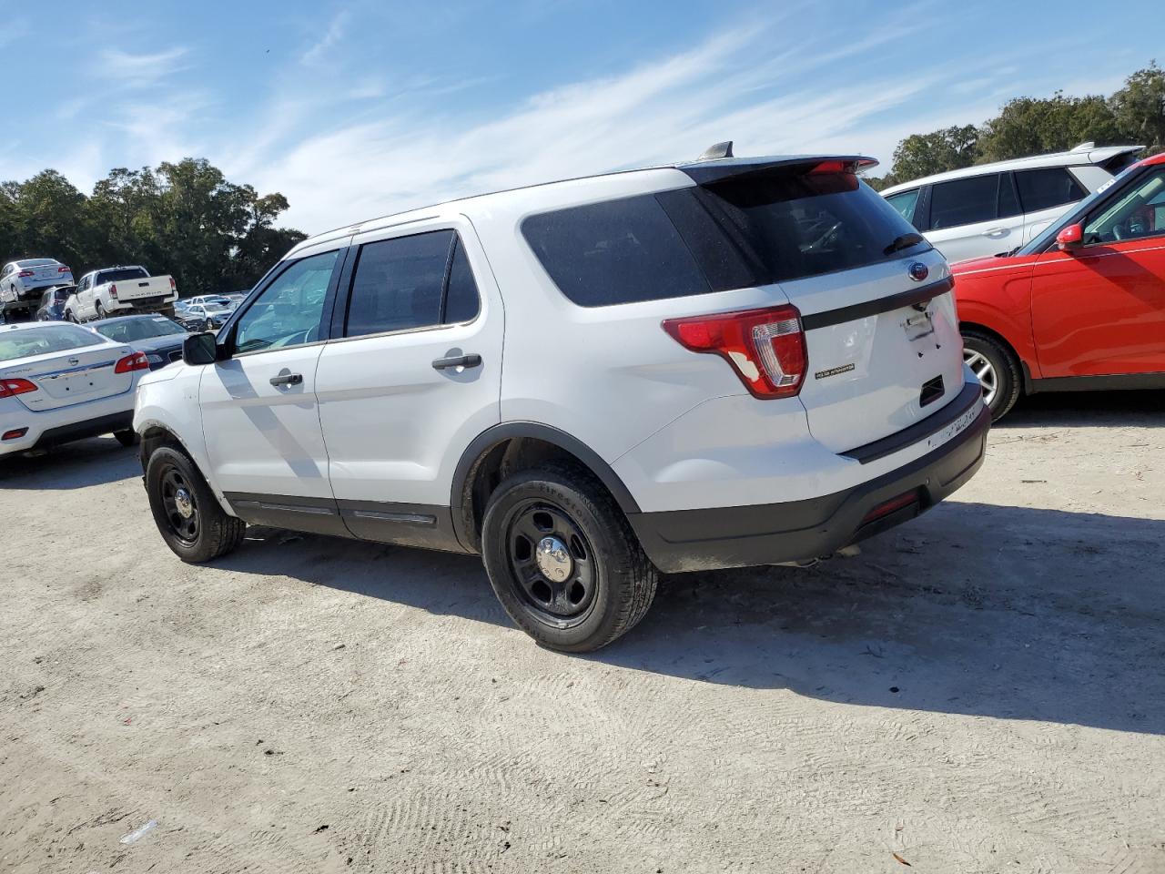 2018 Ford Explorer - Image 2