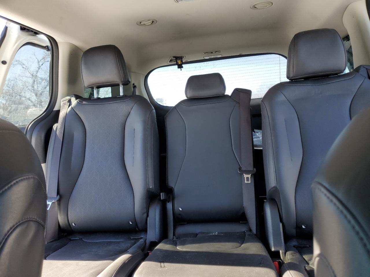 2023 Kia Carnival Ex VIN: KNDNC5H38P6300756 Lot: 87686065