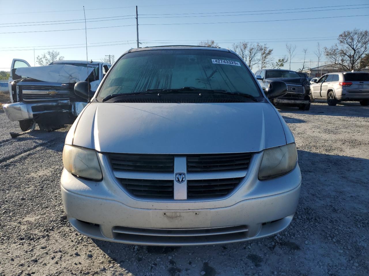 2006 Dodge Caravan - Image 5