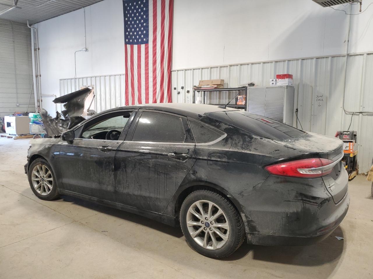 2017 Ford Fusion - Image 2