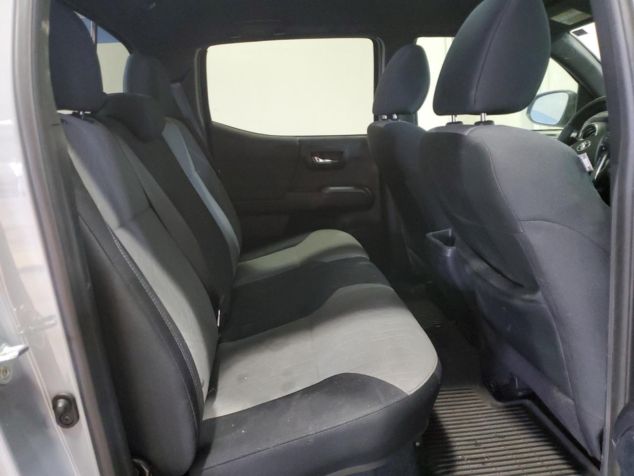 2021 Toyota Tacoma - Image 10