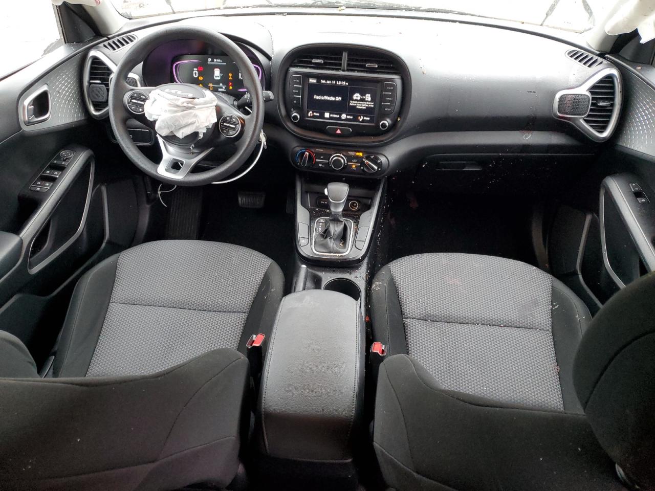 2023 Kia Soul - Image 8