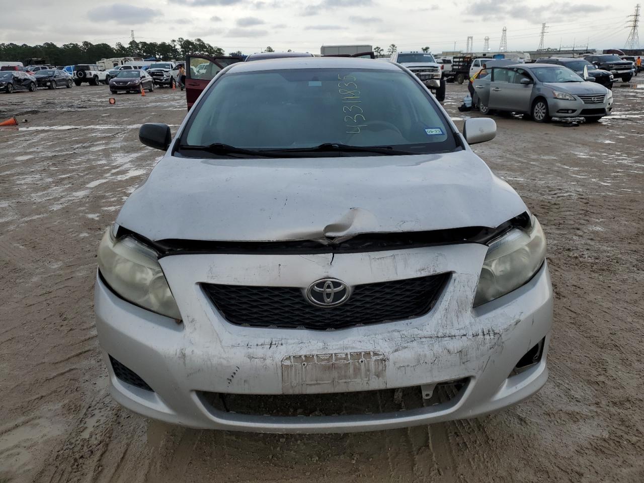 2010 Toyota Corolla - Image 5