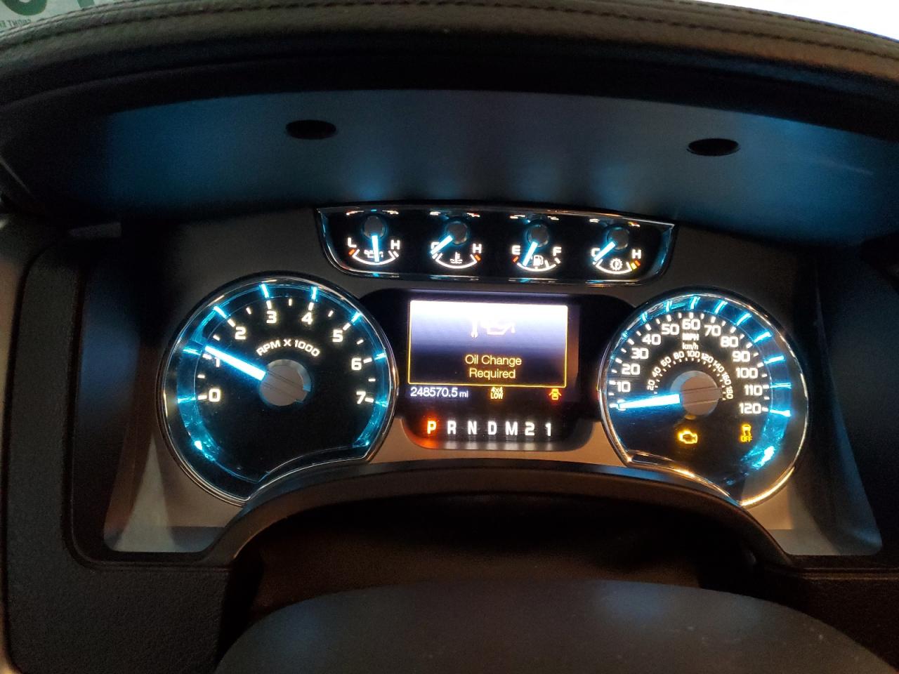 2012 Ford F-150 - Image 9