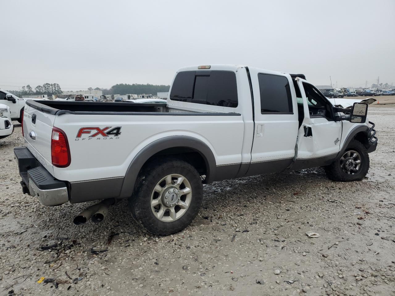 2014 Ford F250 - Image 3