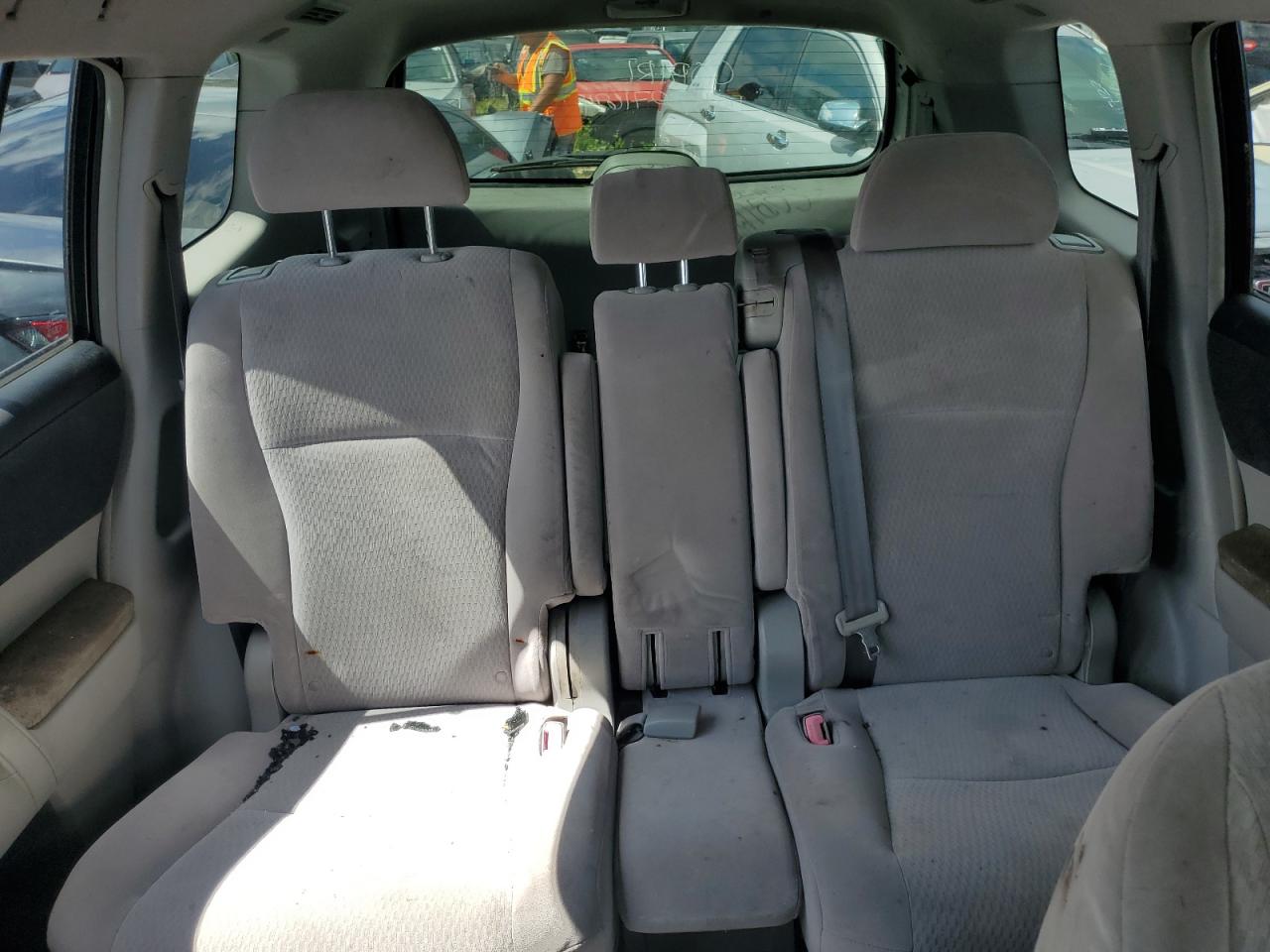2009 Toyota Highlander - Image 10