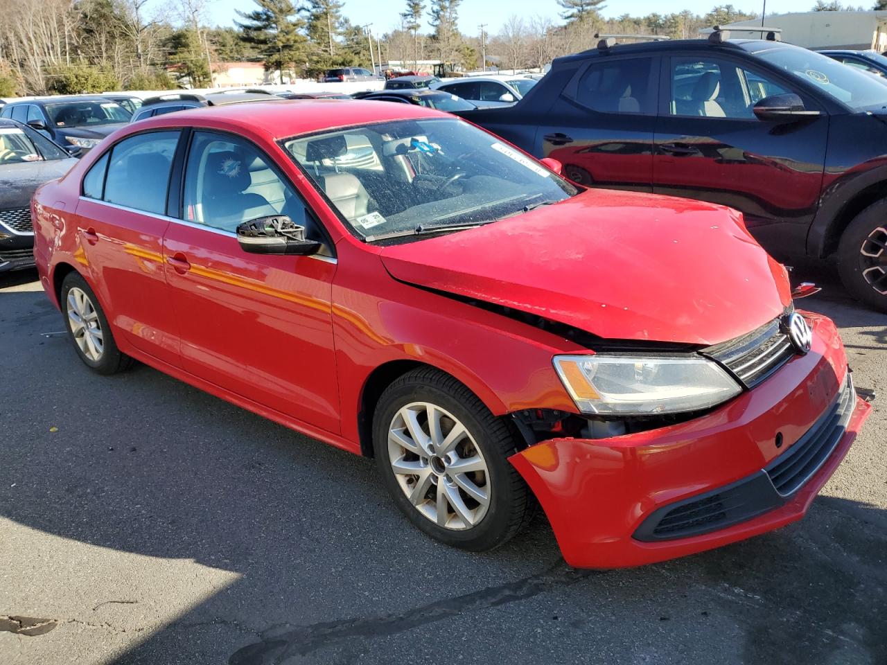 2014 Volkswagen Jetta - Image 4