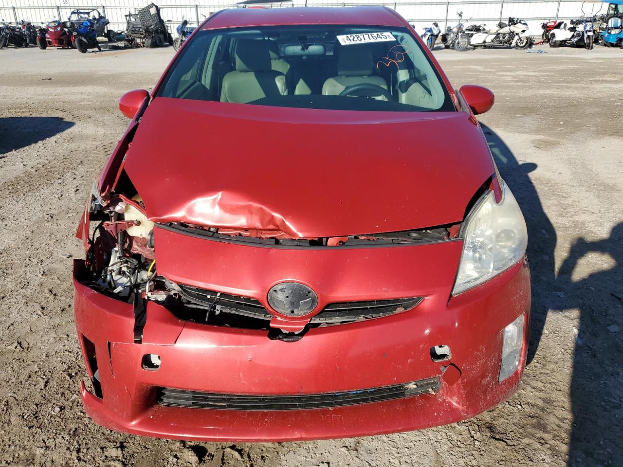 2014 Toyota Prius - Image 13
