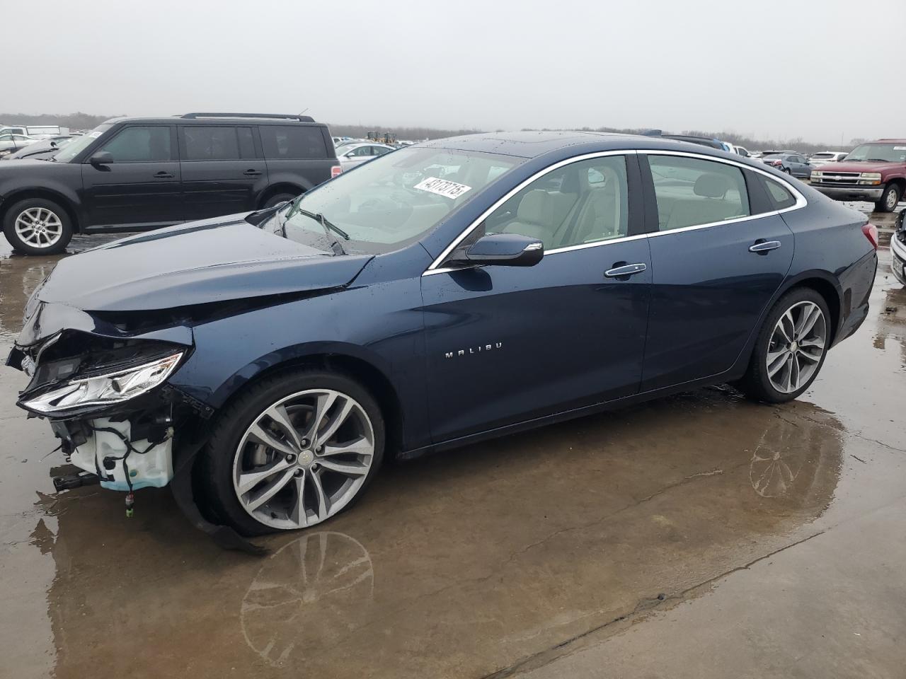 2019 Chevrolet Malibu - Image 1