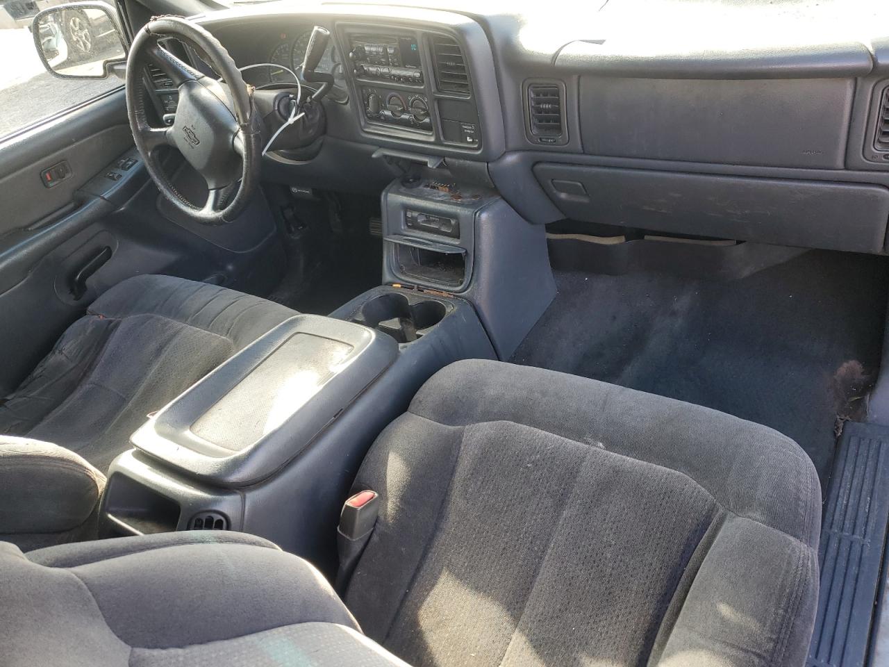2000 Chevrolet Silverado - Image 8