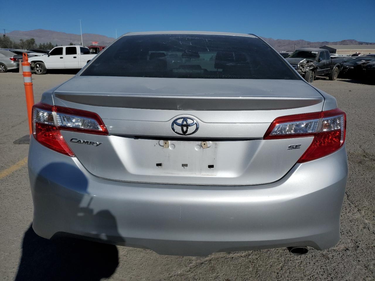2014 Toyota Camry - Image 6