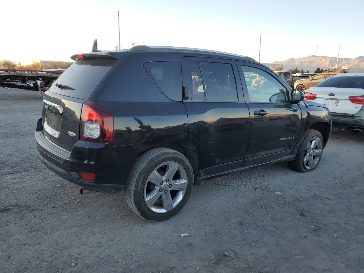 2014 Jeep Compass - Image 3