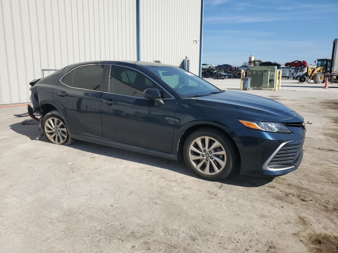 2021 Toyota Camry - Image 4