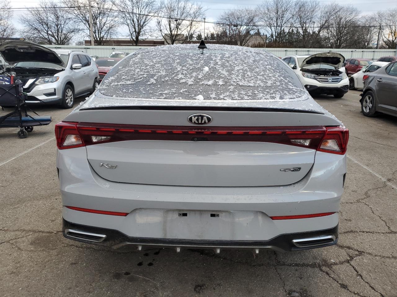 2021 Kia K5 - Image 6