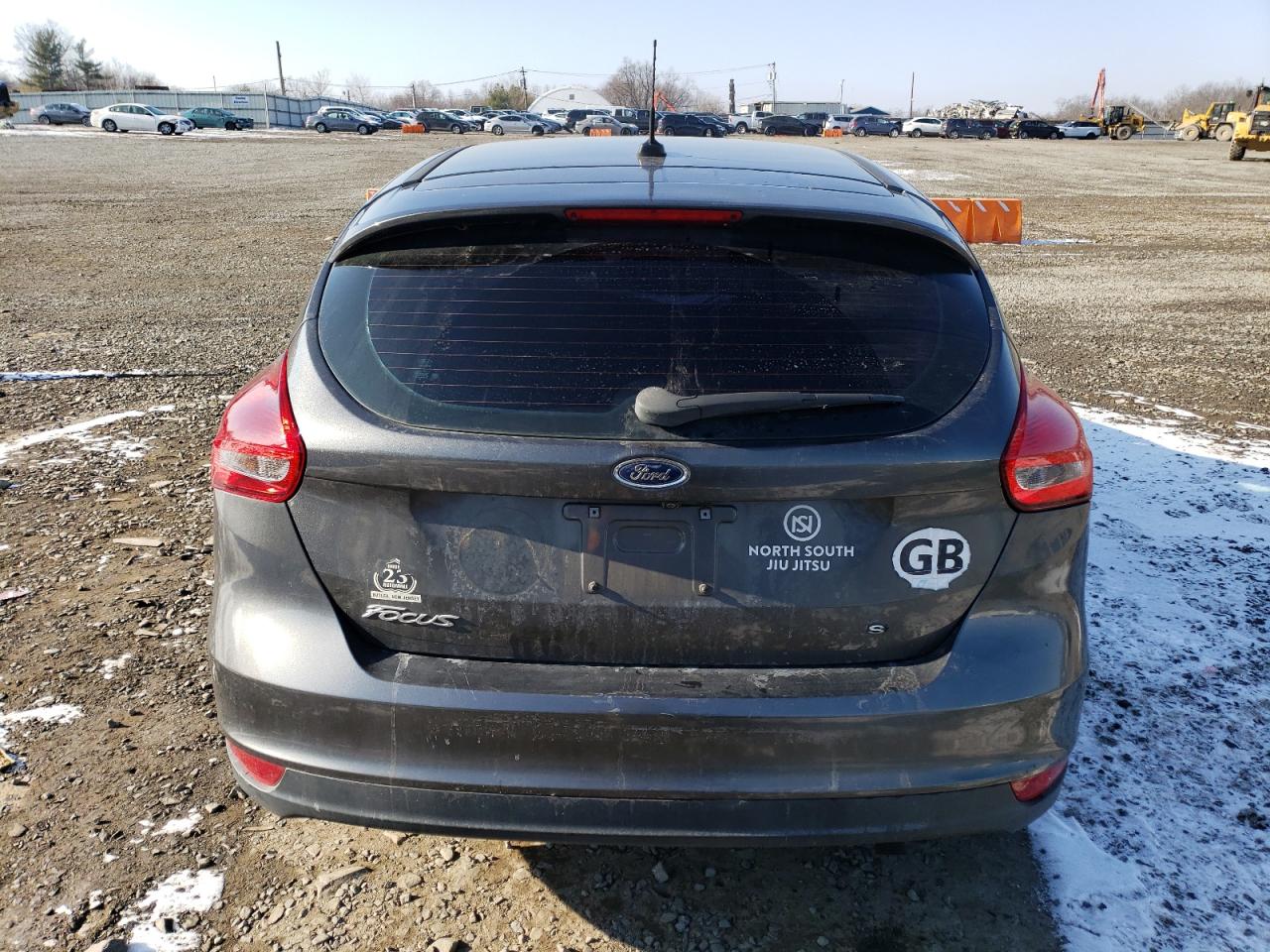 2018 Ford Focus - Image 6
