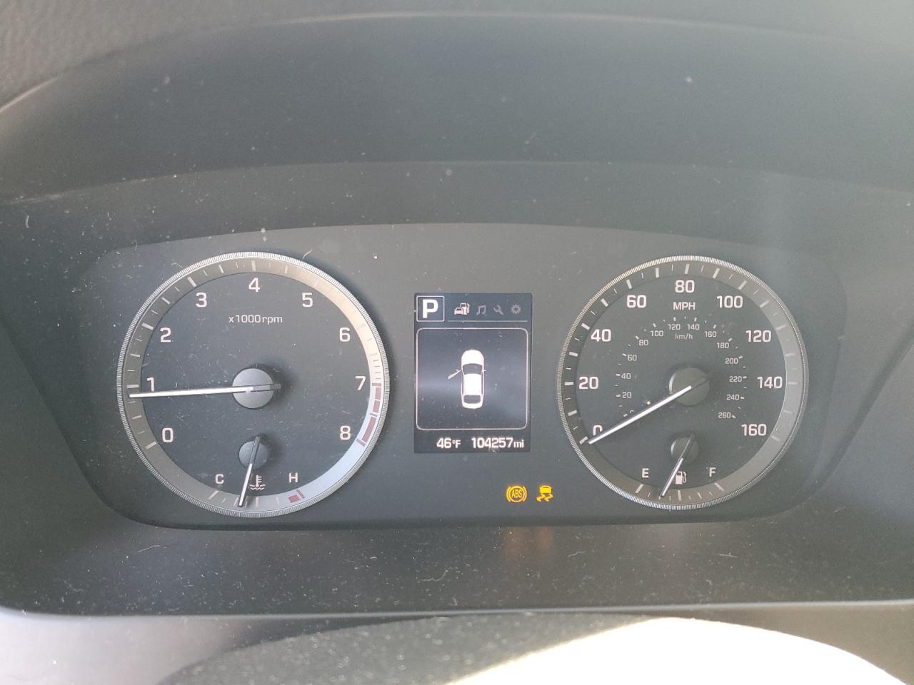 2015 Hyundai Sonata - Image 9