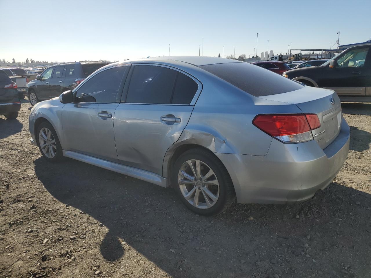 VIN 4S3BMBC60D3043766 2013 SUBARU LEGACY no.2