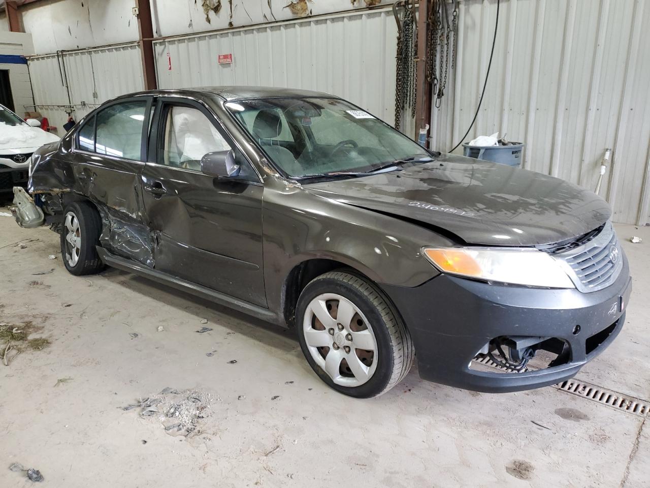 2009 Kia Optima - Image 4
