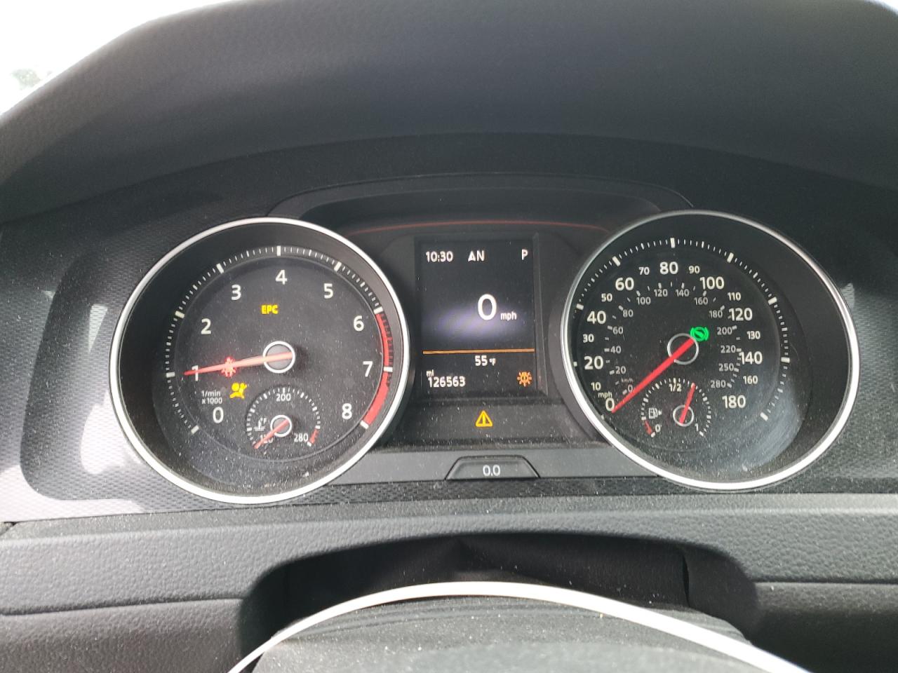 2015 Volkswagen GTI - Image 9