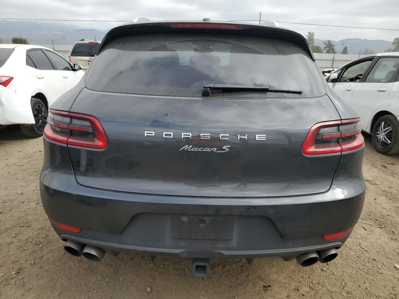 2018 Porsche Macan - Image 6