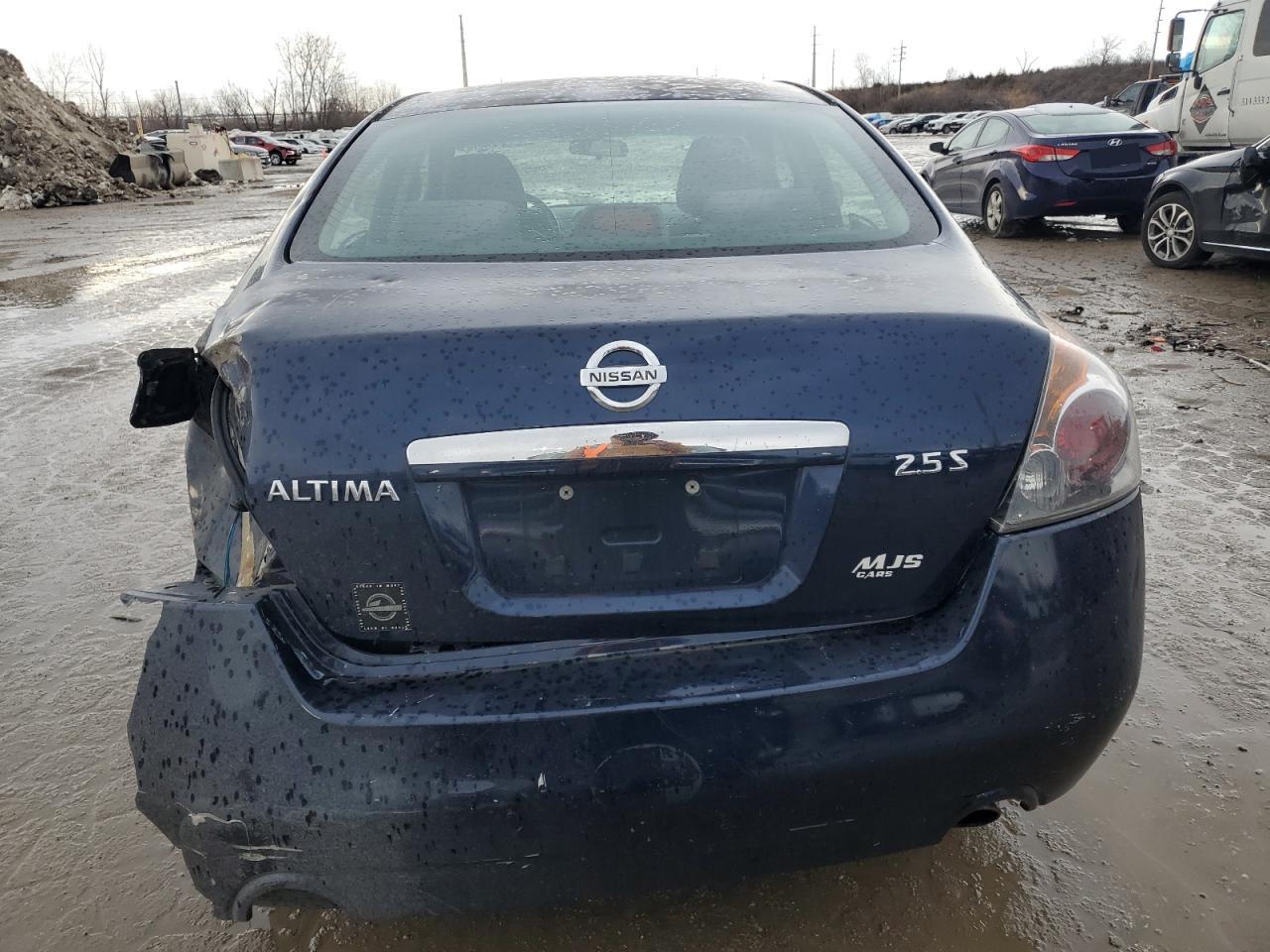 2009 Nissan Altima - Image 6
