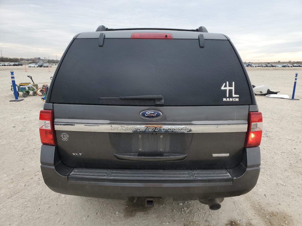 2017 Ford Expedition - Image 6
