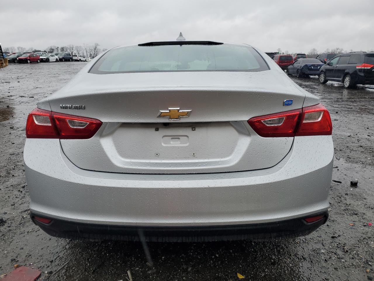 2016 Chevrolet Malibu - Image 6