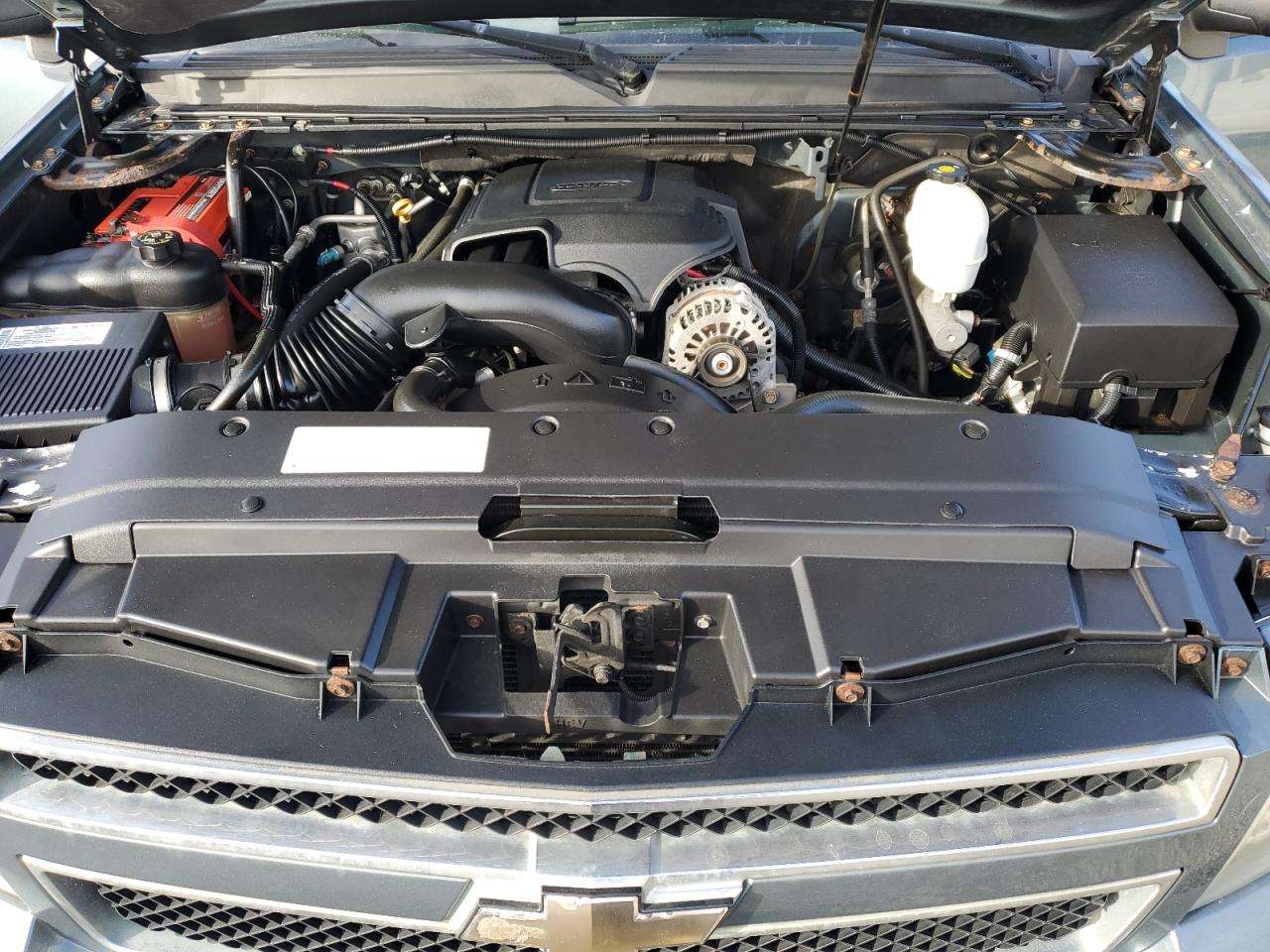 2008 Chevrolet Suburban K2500 VIN: 3GNGK26K68G308737 Lot: 42417505