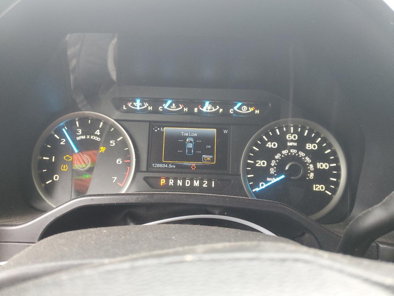 2015 Ford F-150 - Image 9