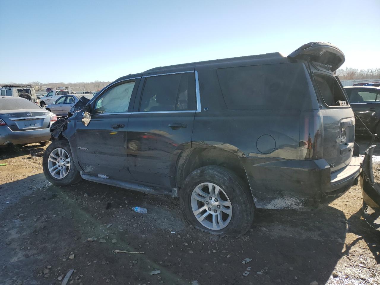 2015 Chevrolet Tahoe - Image 2
