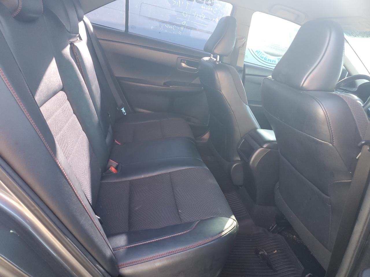 2016 Toyota Camry - Image 10