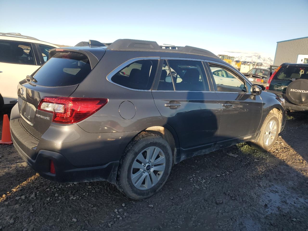 2018 Subaru Outback - Image 3