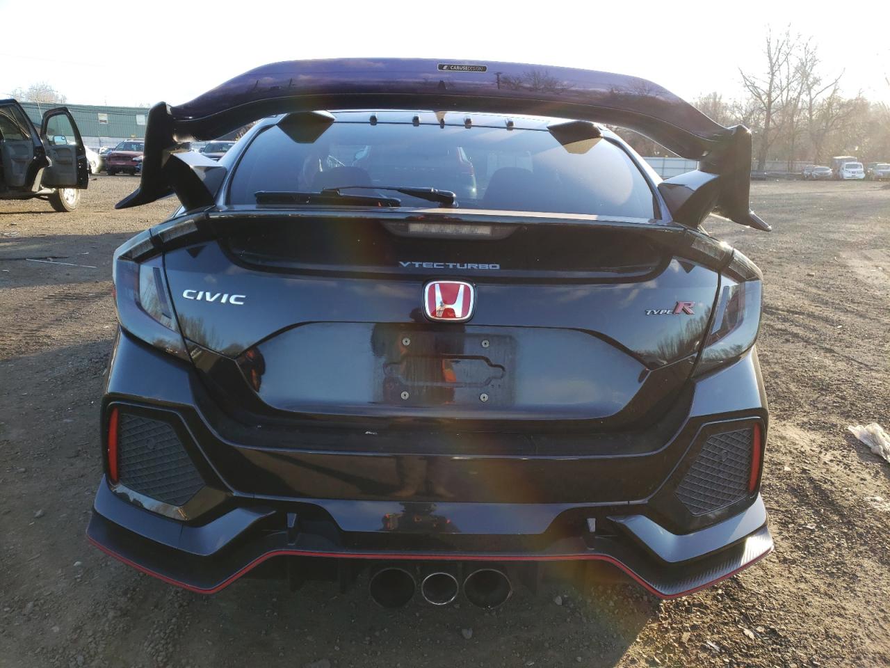 SHHFK8G78JU203385 HONDA CIVIC 2018