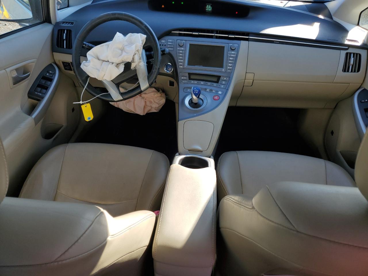 2012 Toyota Prius - Image 8