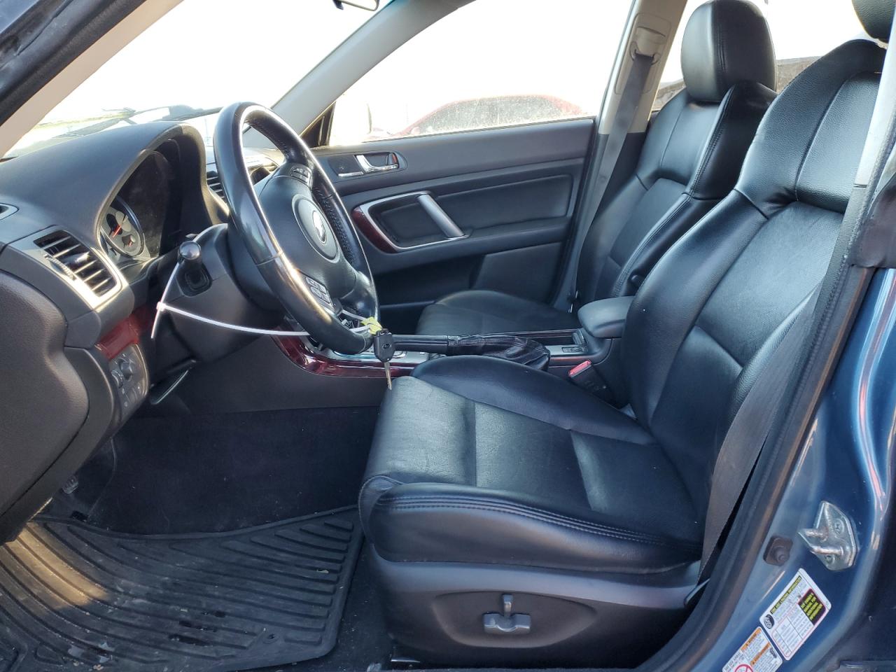 2009 Subaru Outback - Image 7