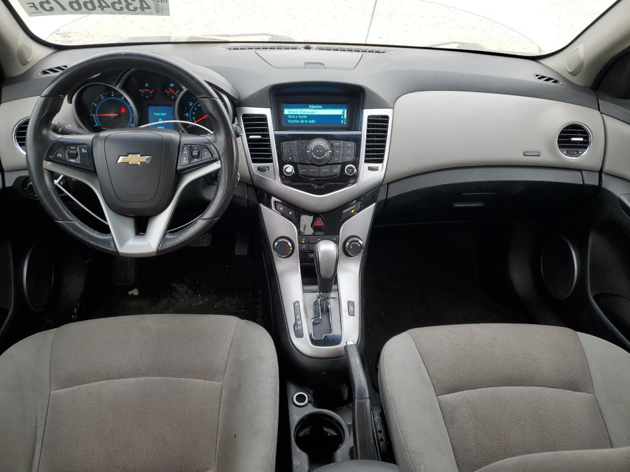 2012 Chevrolet Cruze - Image 8