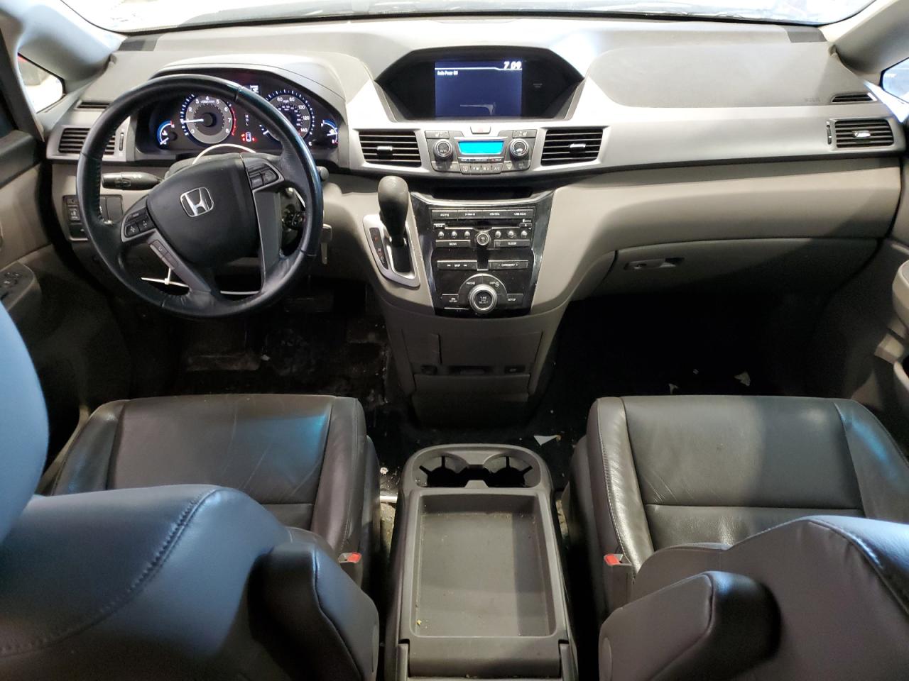 2012 Honda Odyssey - Image 8