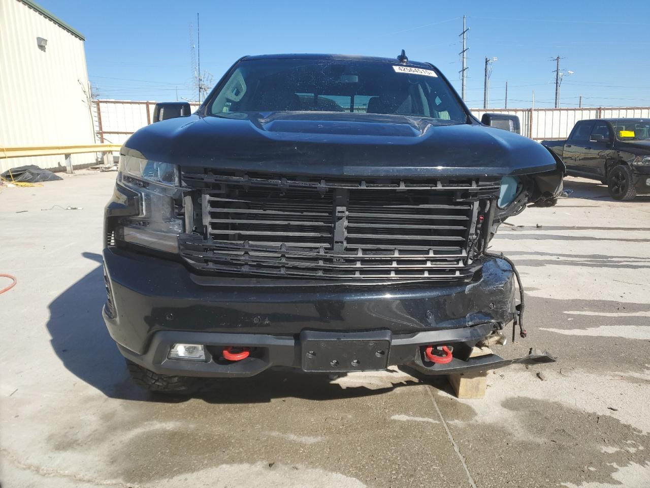 2019 Chevrolet Silverado - Image 5
