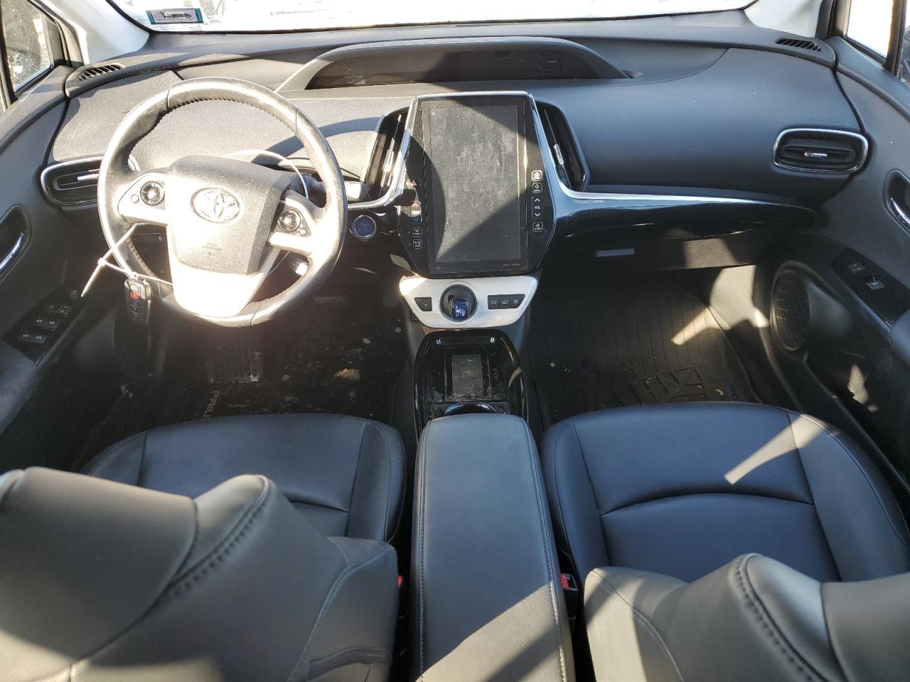 2018 Toyota Prius - Image 8